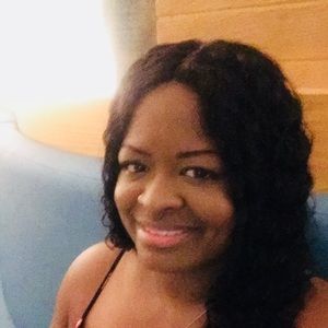 Meet your Posher, Ursula